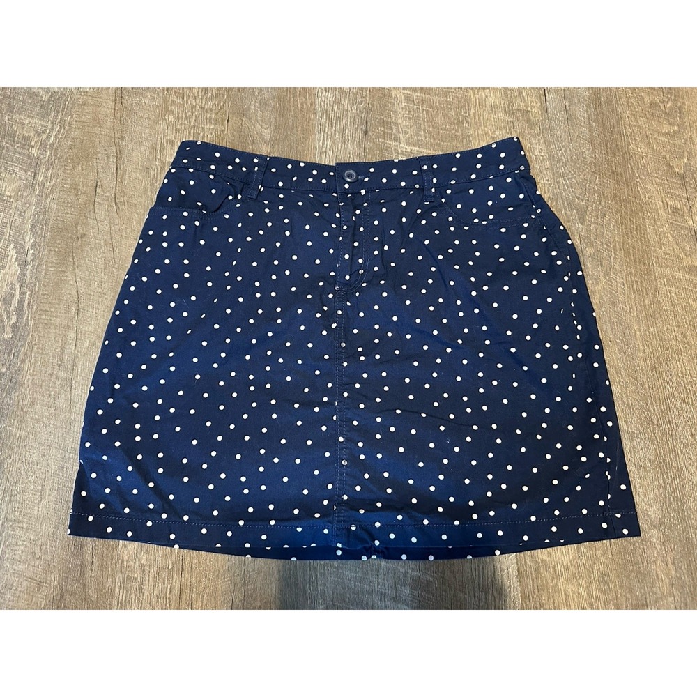 At Johns Bay Navy Blue White Polka Dot Skort 8/10 ?‎